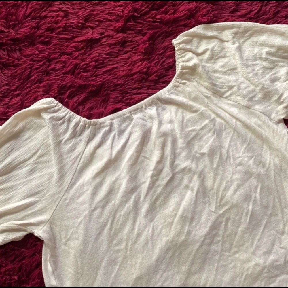 Boho cream scoop neck top - Picture 9 of 14